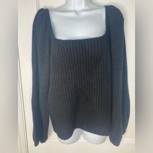NWT HALOGEN Nordstrom black cropped sweater Size 1 is a Large.